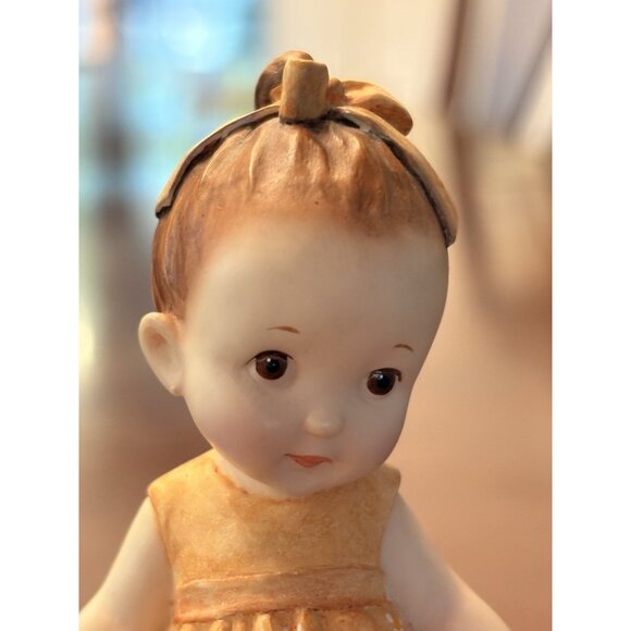 Country Artists Tots Emily Girl Figurine Missing You Doll 92013 Vintage 1998 - Picture 5 of 7